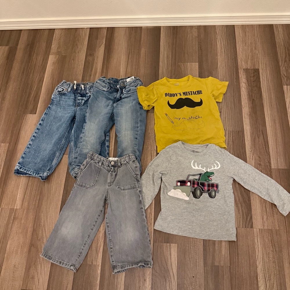 GAP Kids Blue and Gray Jeans Collection - Picture 10 of 10